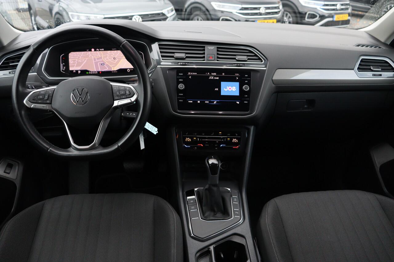 Volkswagen TIGUAN 1.5 TSI Life 7 Persoons | Trekhaak | ACC | DAB | Virtueel |