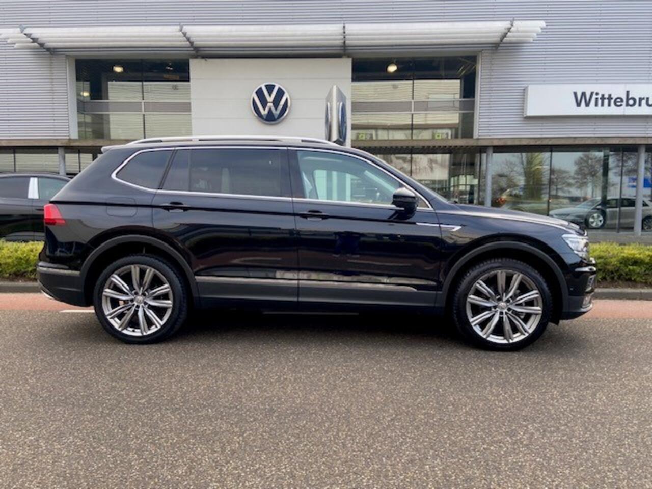 Volkswagen TIGUAN Allspace 1.5 TSI Highline 7p. / Pano / App-connect / Camera / Stoelverwarming