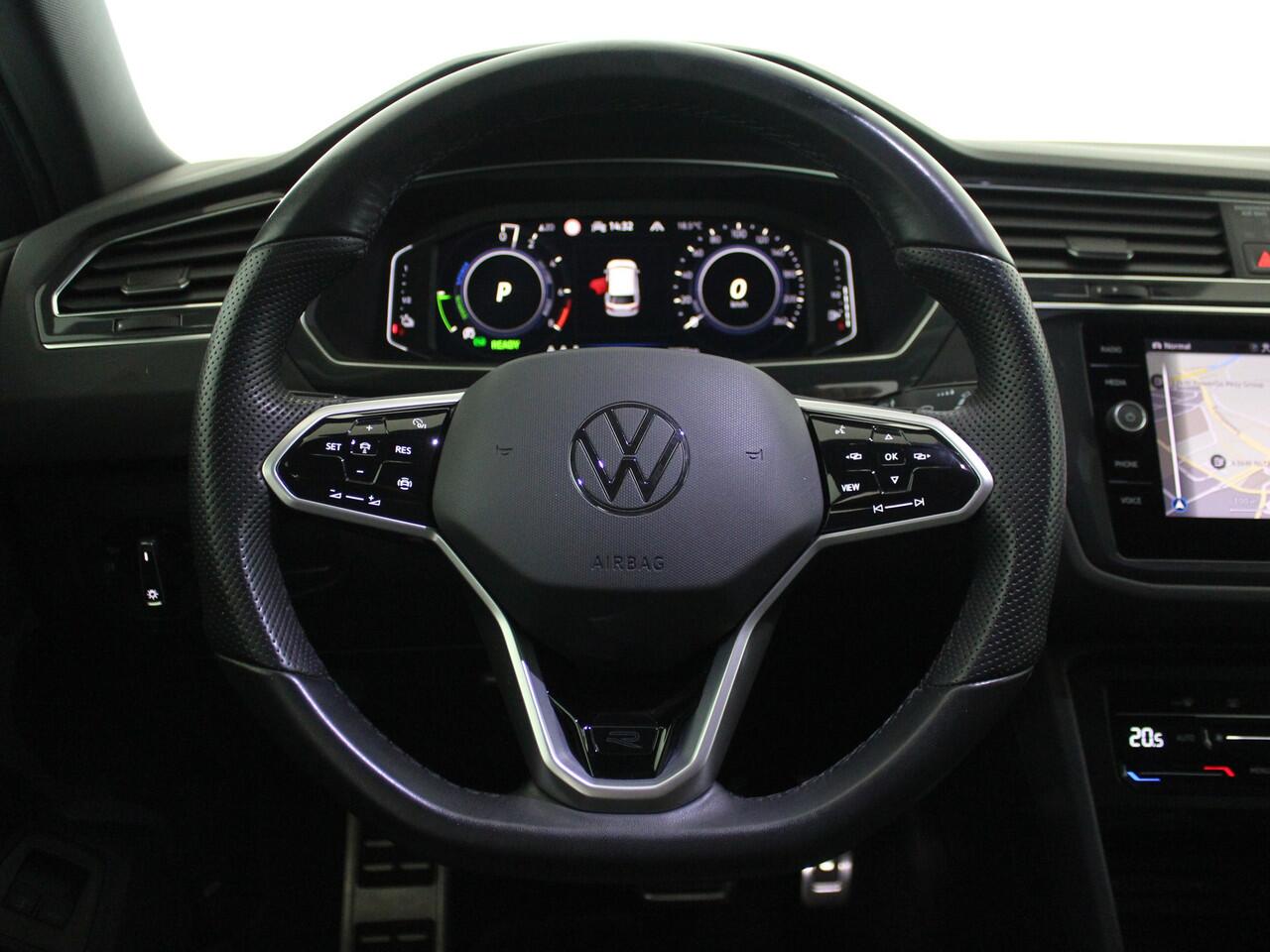 Volkswagen TIGUAN 1.4 TSI eHybrid R-Line Business | Black Style | Camera | Navi | DCC |*