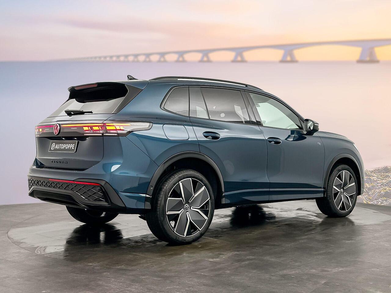 Volkswagen TIGUAN R-Line Edition Plug in Hybride 272 pk Black Style Pakket