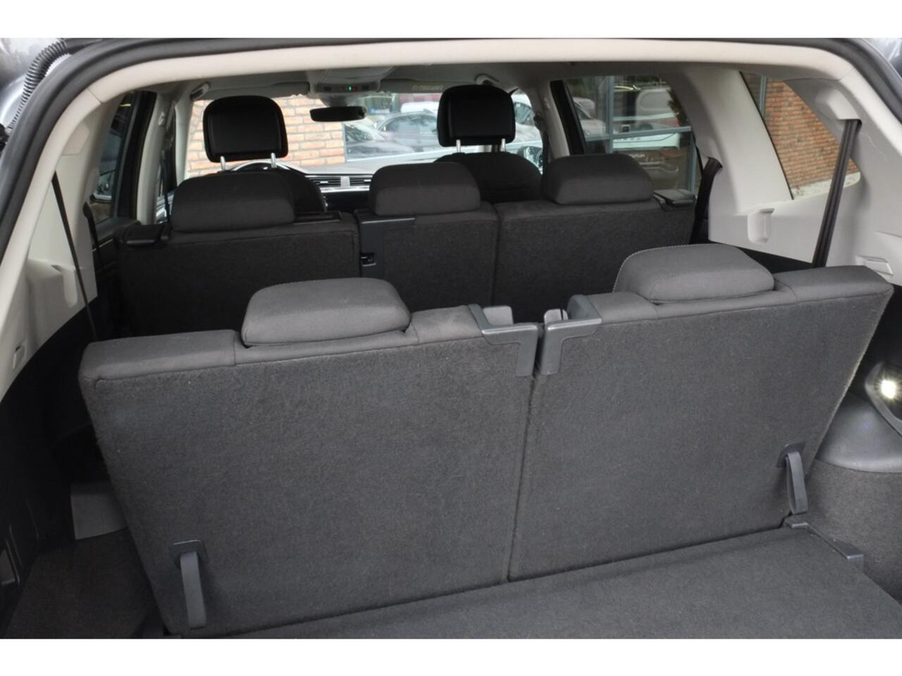 Volkswagen TIGUAN Allspace 2.0 TDI Highline 7p. Trekhaak, Achteruitrijcamera, ACC