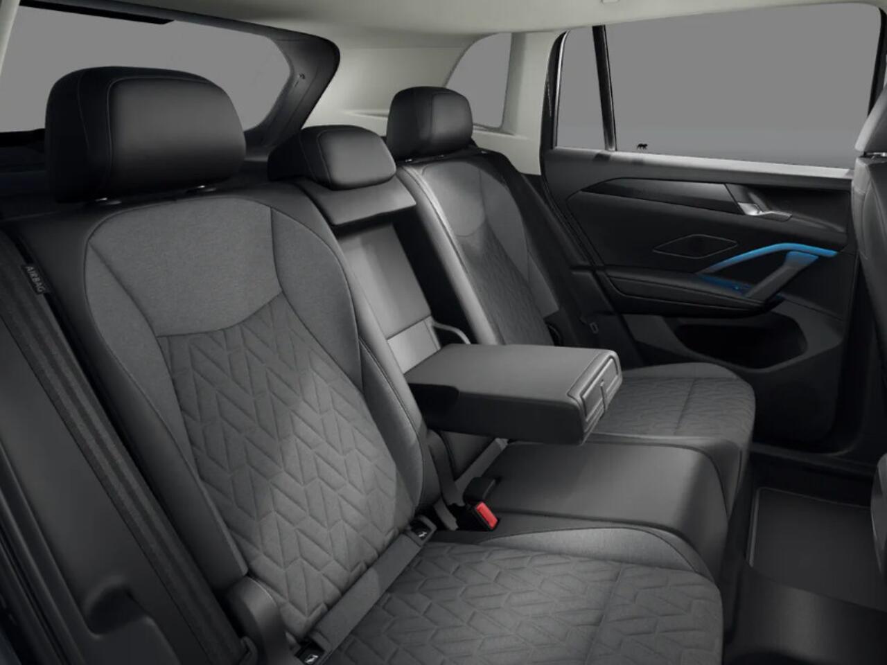 Volkswagen TIGUAN Life Edition 1.5 eHybrid 204 PK 6 versn. DSG · Comfort Pakket · Style Pakket · Trekhaak inklapbaar, met elektr. ontgrendeling, incl. aanhangermanoeuvreerhulp Trailer Assist ·