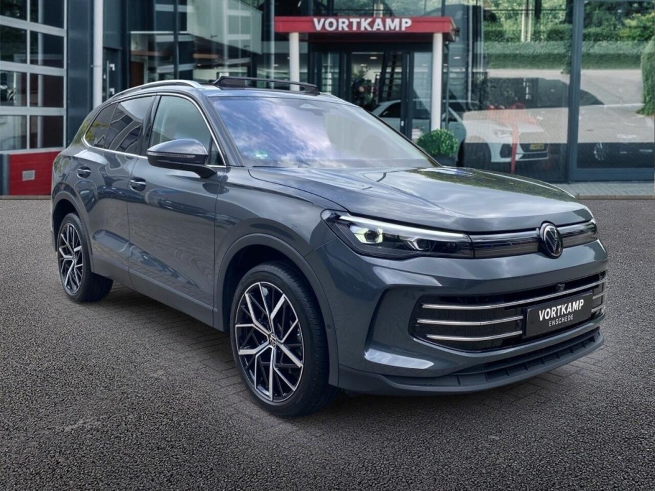 Volkswagen TIGUAN 1.5 TSI EHYBRID ELEGANCE PANO-DAK/360-CAMERA/TREKHAAK/NAVI/CARPLAY/ACC/