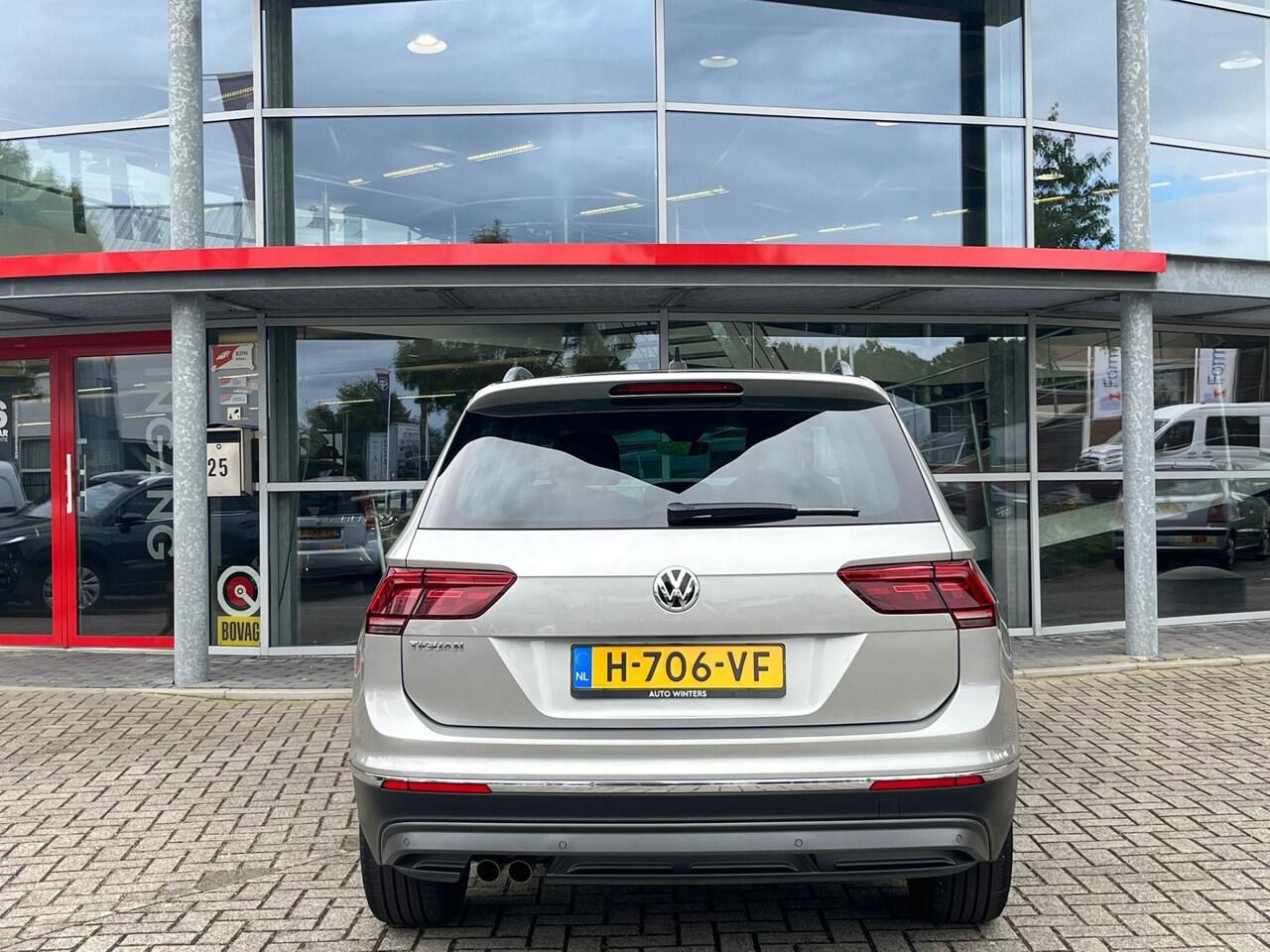 Volkswagen TIGUAN 1.5 TSI ACT Highline | Navigatie | Adaptieve Cruise Control | Climate Control |