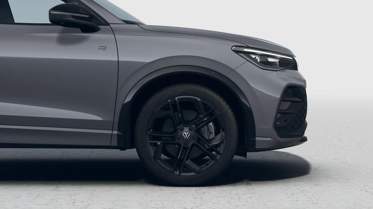 Volkswagen TIGUAN 1.5 eHybrid 204 6DSG R-Line Edition Automaat | Black Style Pakket