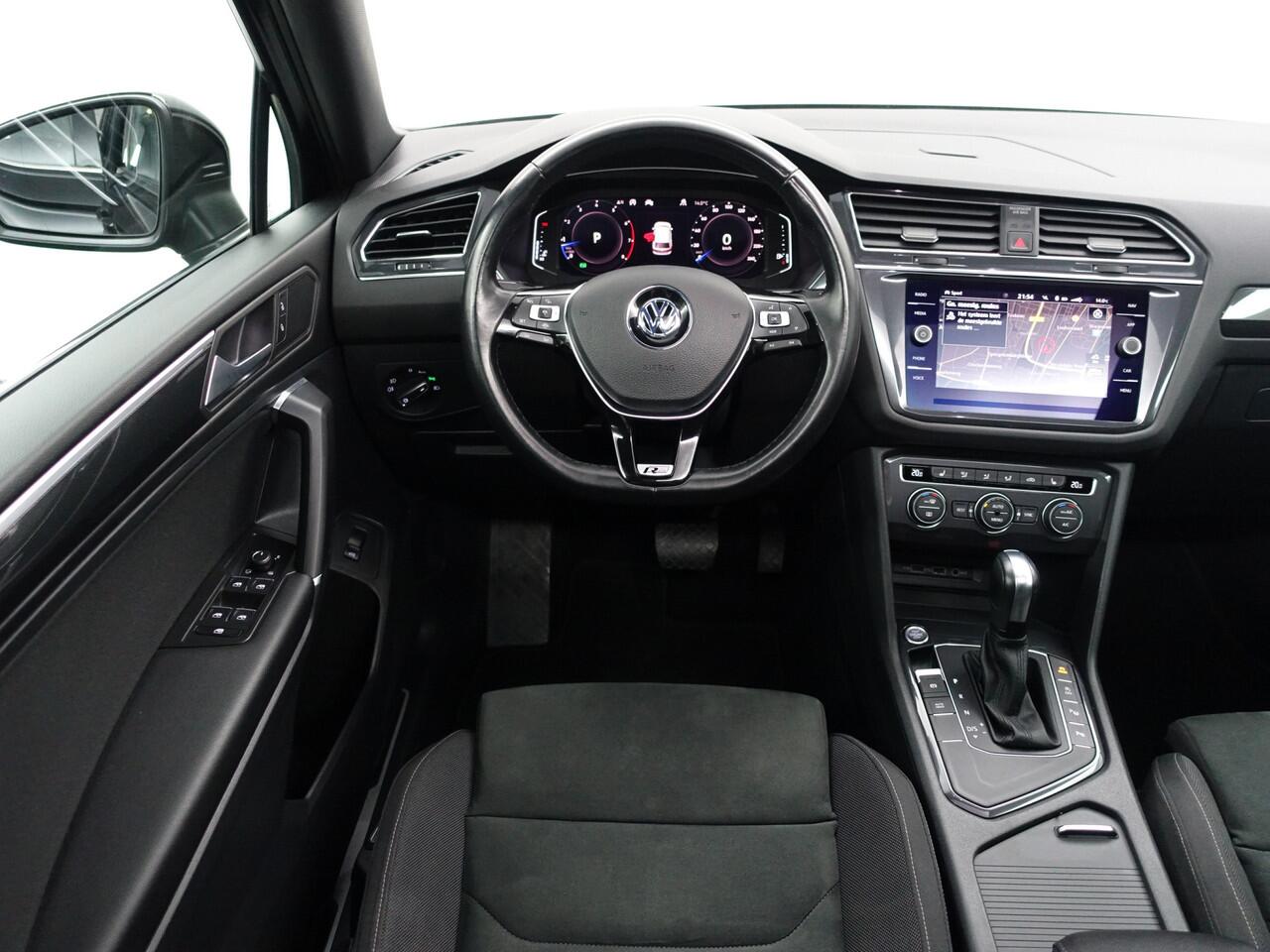 Volkswagen TIGUAN Allspace 1.5 TSI R-line+ Aut- 7 Pers, Panoramadak, Stoelmassage, Keyless, Virtual Cockpit, Park Pilot, ACC, Dynamic Select