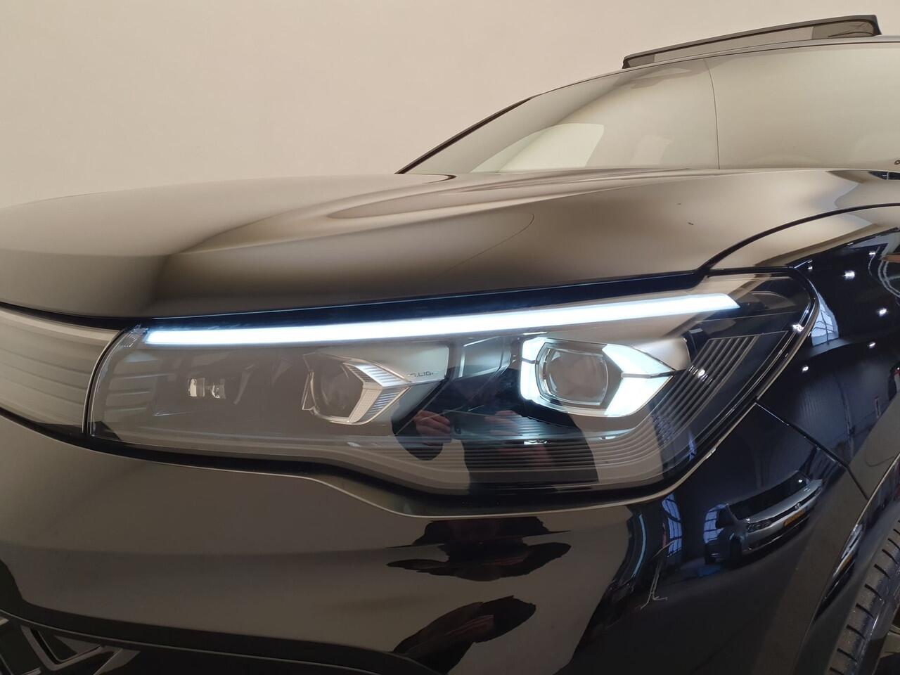 Volkswagen TIGUAN 1.5 eHybrid 272pk DSG/AUT R-Line Wegklapbare trekhaak, Panoramadak, Harman/Kardon, Leder