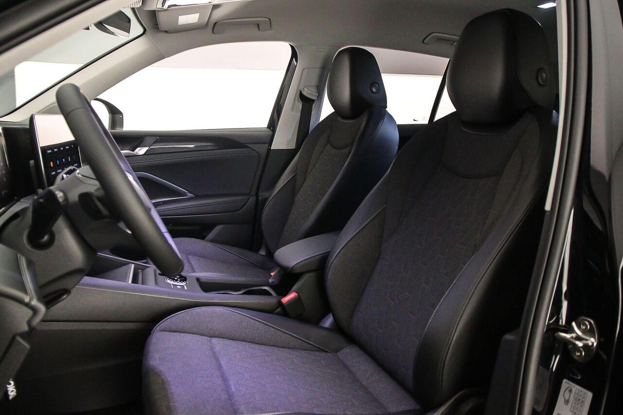 Volkswagen TIGUAN Life Edition 1.5 TSI eHybrid 204pk DSG Automaat Trekhaak, 360 camera, Adaptive cruise control, LED matrix koplampen, Elektrische achterklep