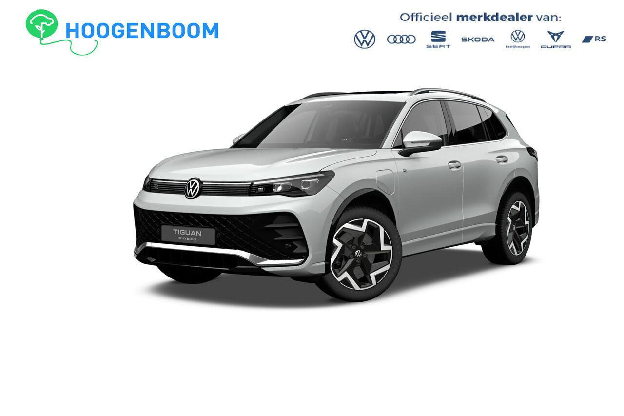 Volkswagen TIGUAN R-Line Edition - eHybrid | 'App-Connect' draadloze smartphone integratie | Automatische afstandsregeling (Adaptive Cruise Control) | Black Style Pakket