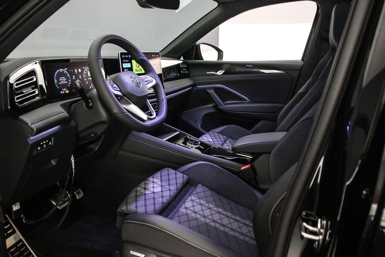 Volkswagen TIGUAN R-Line Edition 1.5 TSI eHybrid 272pk DSG Automaat Trekhaak, Panoramadak, Adaptive cruise control, Black Style, Achteruitrijcamera, Elektrische achterklep