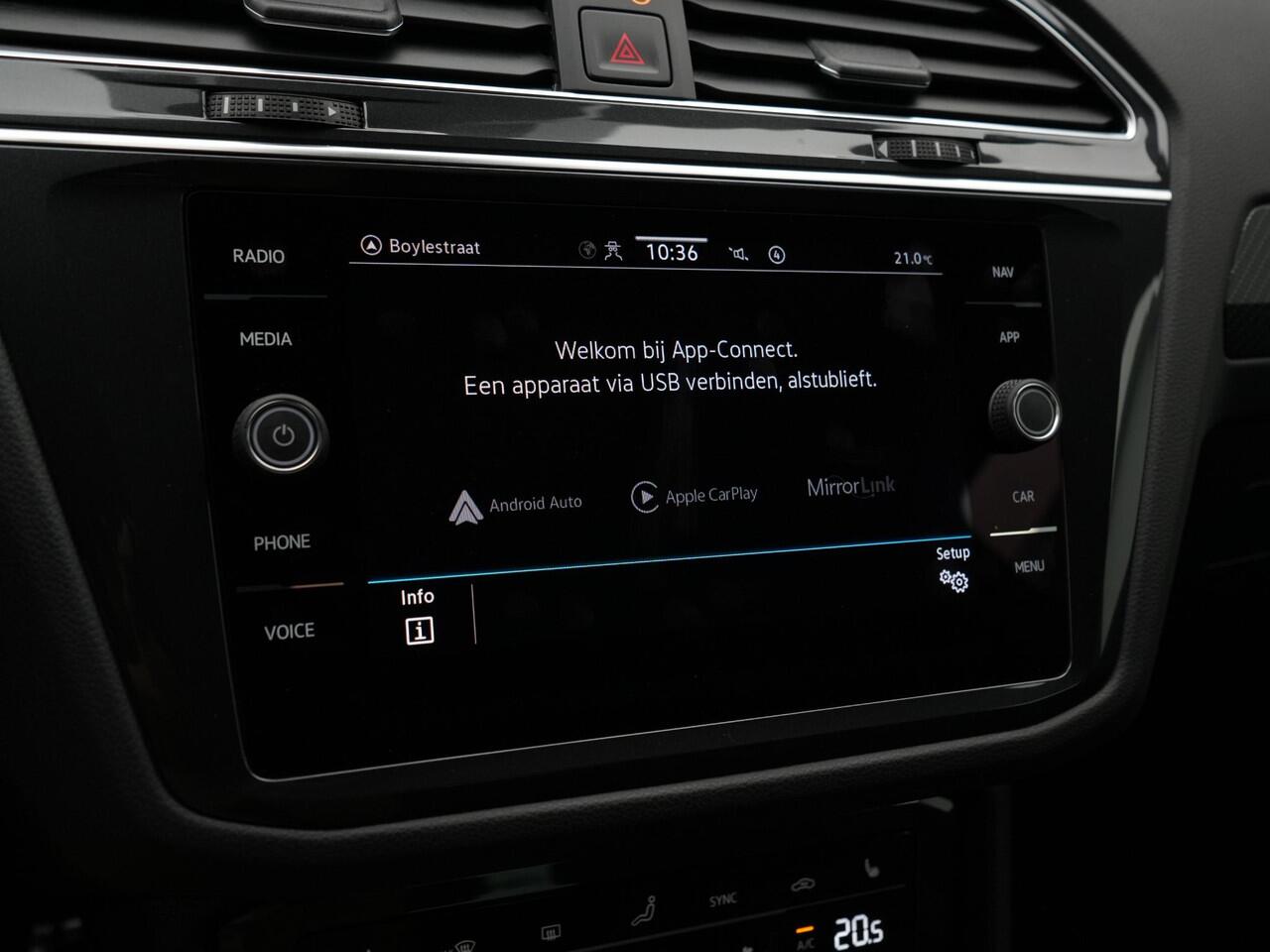 Volkswagen TIGUAN 1.4 TSI 245 pk DSG eHybrid R-Line Business+ | Panoramadak | Trekhaak | Leder | Geheugenstoelen | Rondomzicht camera | IQ Light | Stuur-/achterbankverwarming