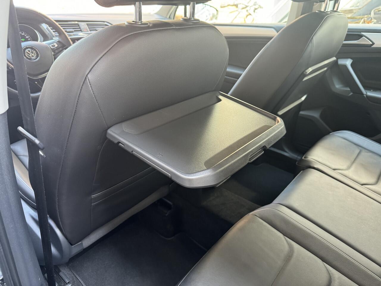 Volkswagen TIGUAN 1.5 TSI ACT Highline Business Leer