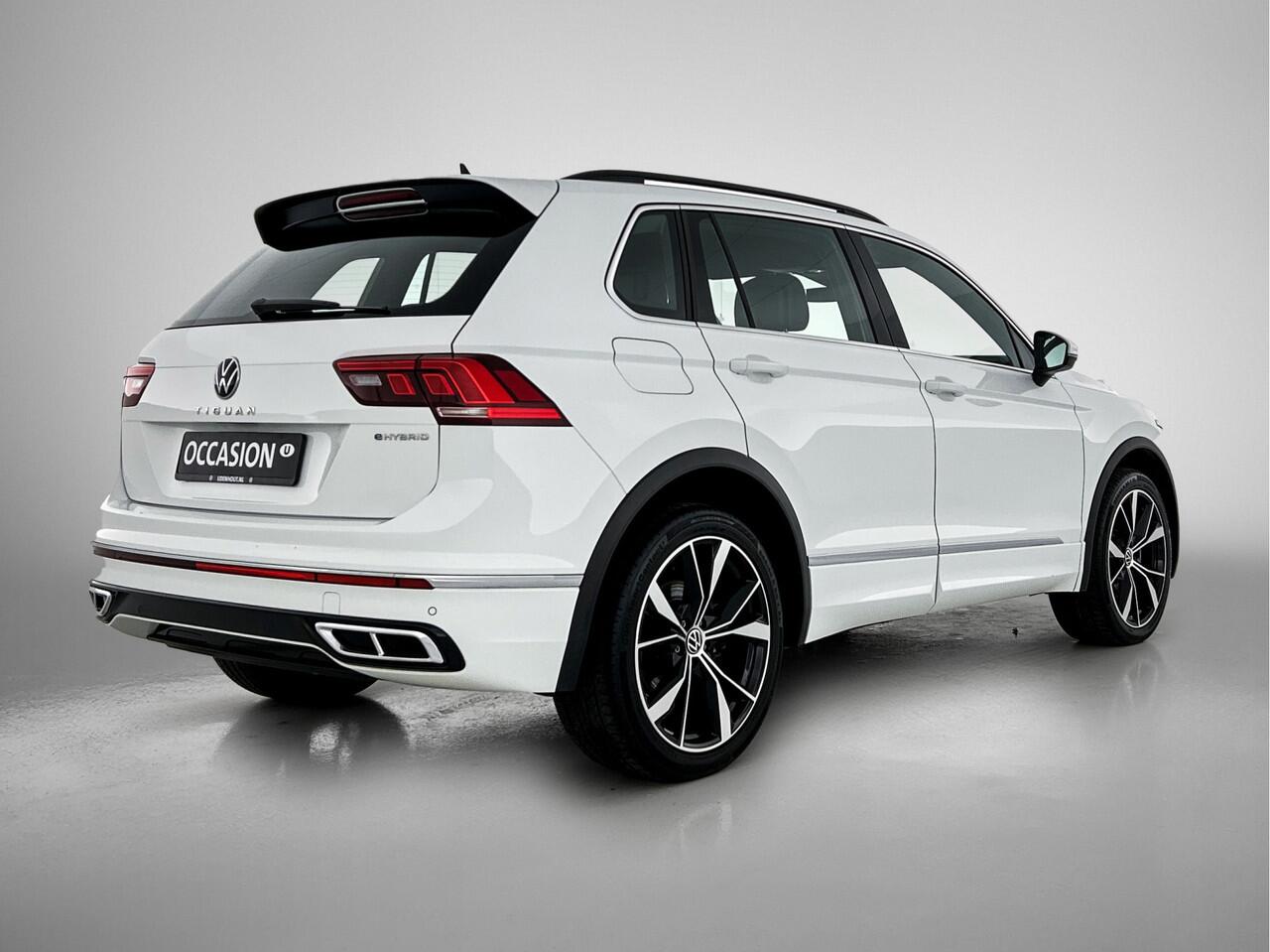 Volkswagen TIGUAN 1.4 TSI eHybrid 245pk PHEV R-Line Business / Travel Assist / Adaptief onderstel / 20 inch l.m.