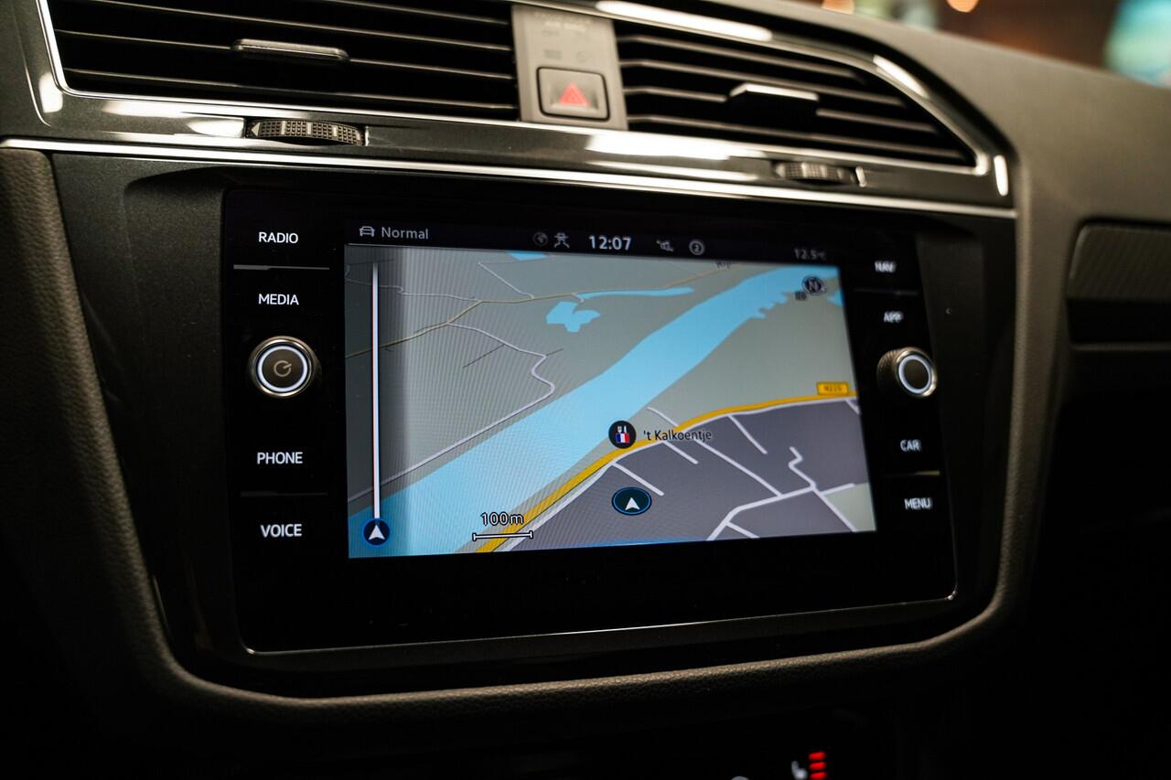 Volkswagen TIGUAN 1.4 TSI eHybrid R-Line Black style|360* cam|20 inch