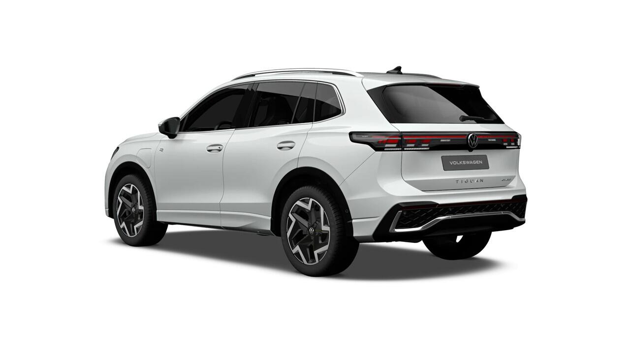 Volkswagen TIGUAN R-Line Edition - eHybrid | 'App-Connect' draadloze smartphone integratie | Automatische afstandsregeling (Adaptive Cruise Control) | Black Style Pakket