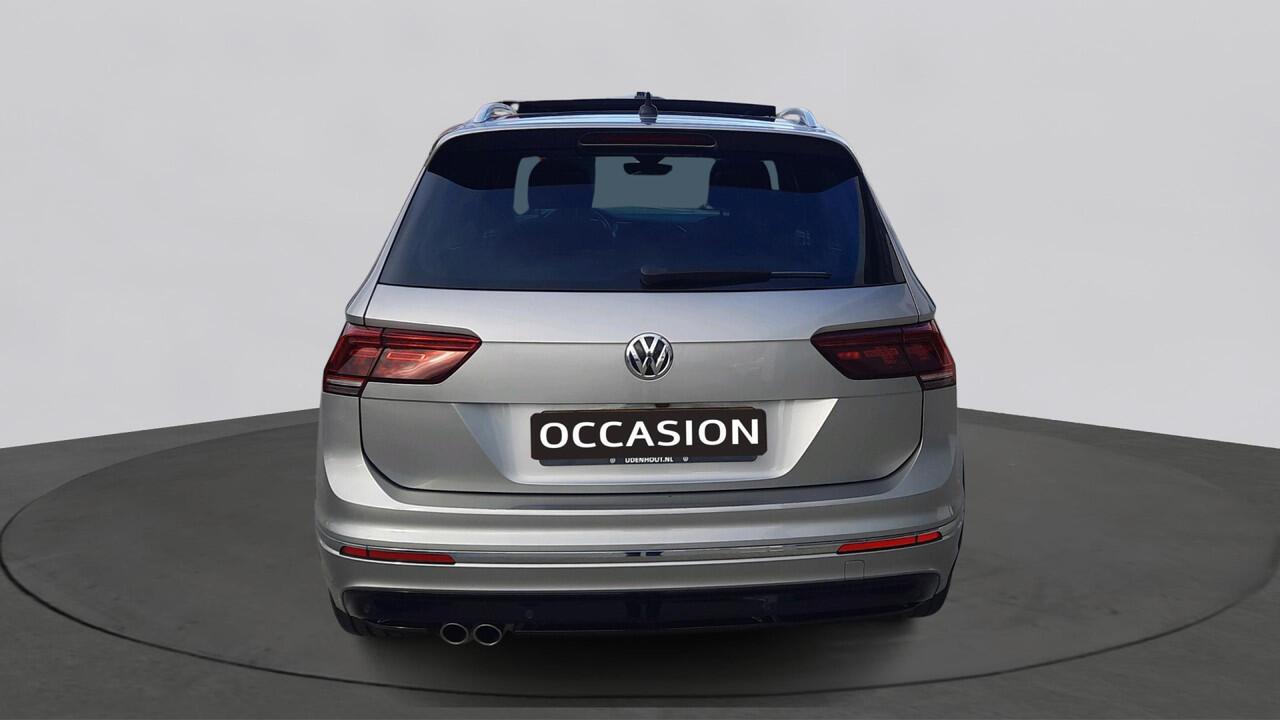 Volkswagen TIGUAN 1.5 TSI 150pk Automaat Highline Business R Advance / Panoramadak / Trekhaak / Massage