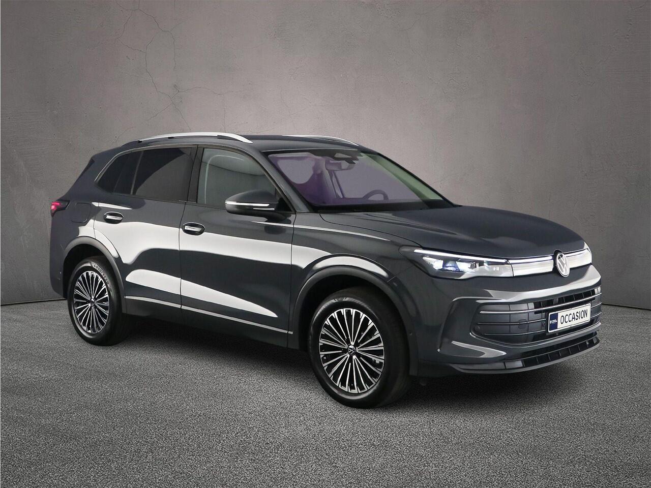 Volkswagen TIGUAN Life Edition 1.5 TSI eHybrid 204pk DSG Automaat Trekhaak, Adaptive cruise control, Elektrische achterklep, Achteruitrijamera, LED koplampen, Stuurwiel verwarmd