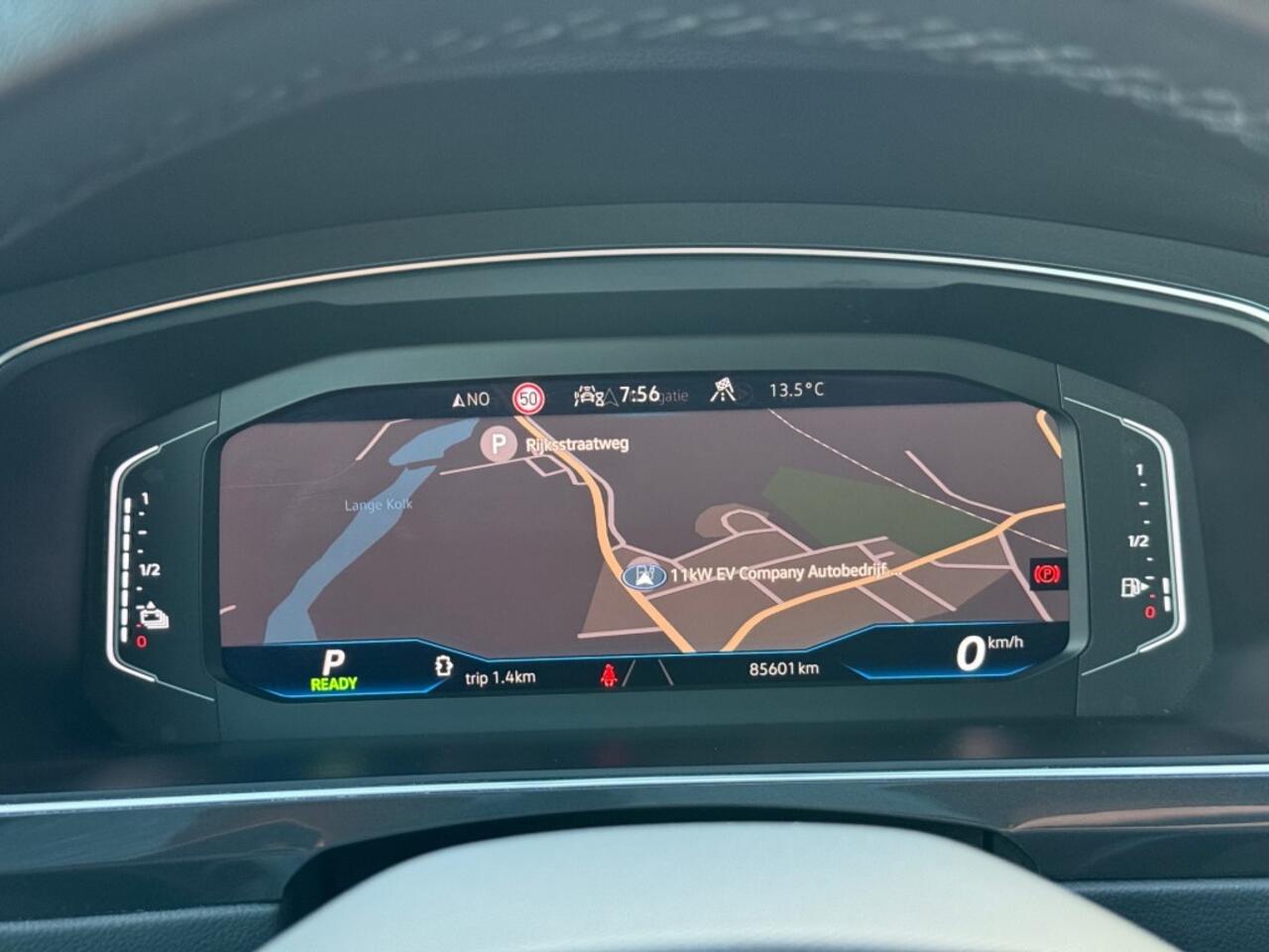 Volkswagen TIGUAN 1.4 TSI eHybrid R-LINE Black Style Panodak Trekhaak Leer 360 Camera