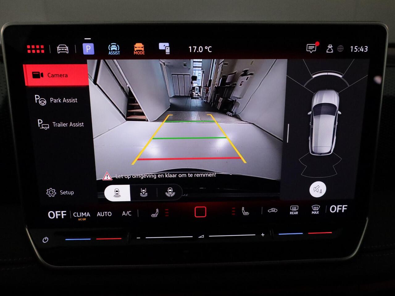 Volkswagen TIGUAN 1.5 eTSI Life Edition 130 pk Automaat (DSG) | Navigatie | Elektr. trekhaak | Stoelverwarming | Parkeersensoren | 18"LM velgen Achteruitrijcamera |