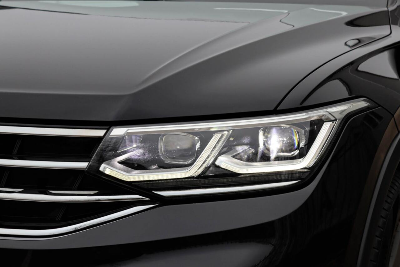 Volkswagen TIGUAN 1.4 TSI R-Line eHybrid Pano l Keyless l Camera
