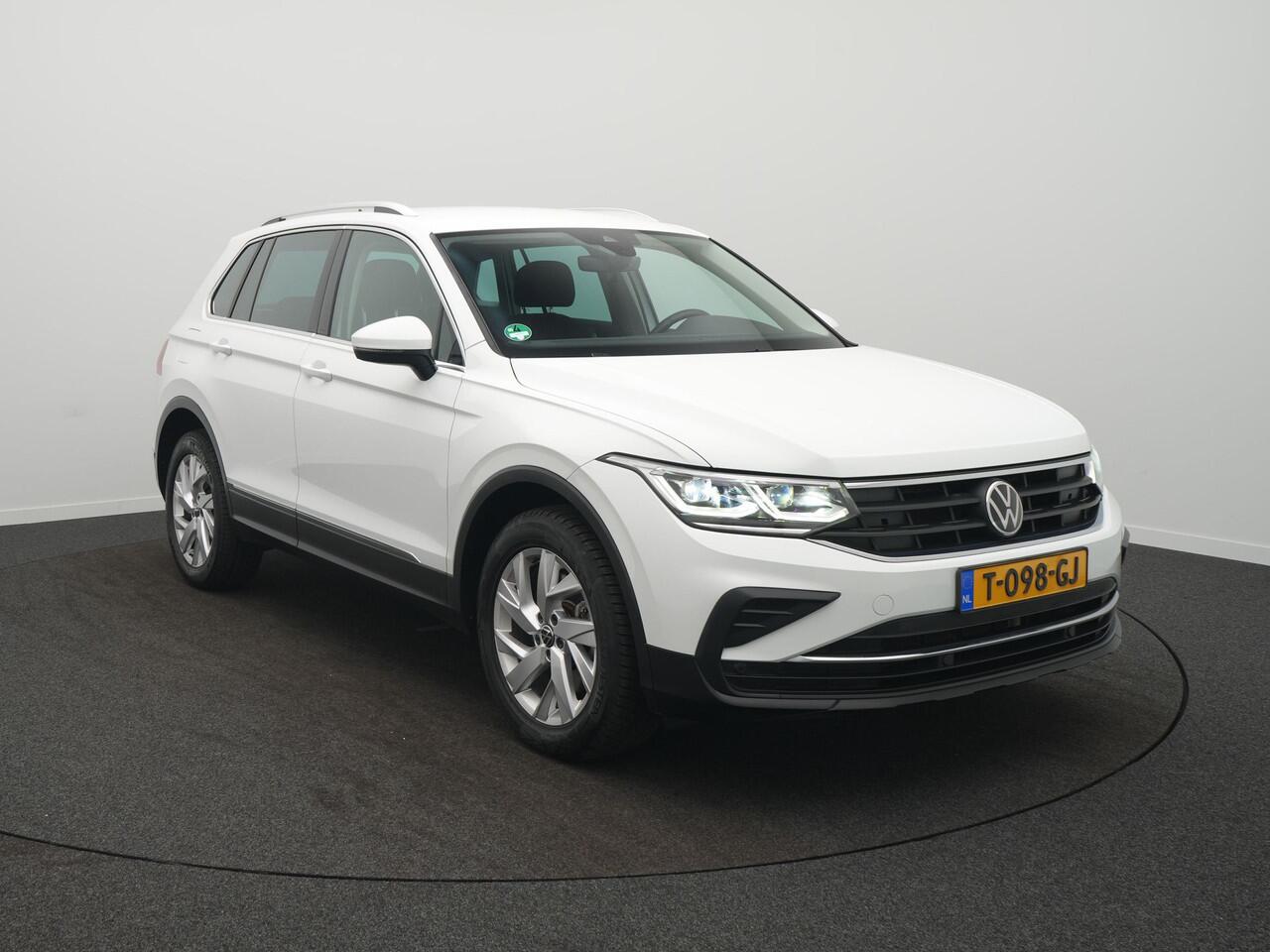 Volkswagen TIGUAN 1.4 TSI eHybrid Business+ - RIJKLAARPRIJS - Trekhaak - Stuur- en Stoelverwarming - Achteruitrijcamera