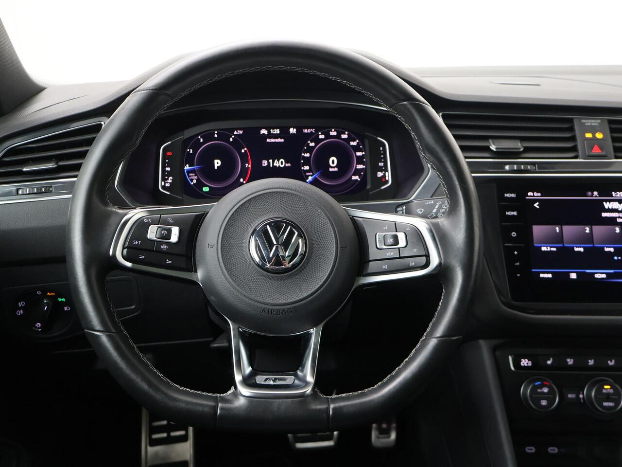 Volkswagen TIGUAN Allspace 1.5 TSI Highline Business R 7p. | 150 PK | Automaat | Panoramadak | Derde zitrij | Adaptive cruise control | 20" LM velgen |