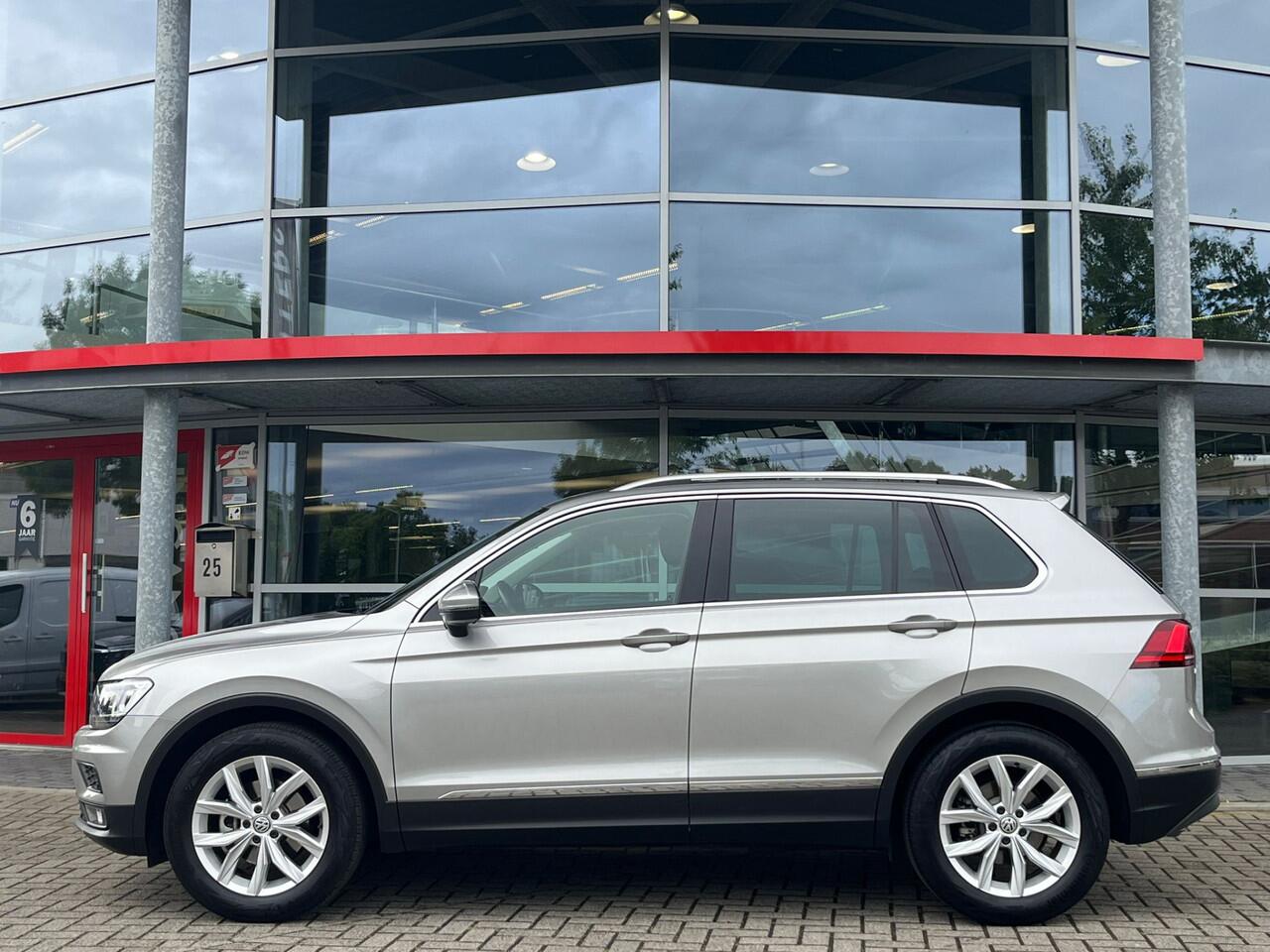 Volkswagen TIGUAN 1.5 TSI ACT Highline | Navigatie | Adaptieve Cruise Control | Climate Control |