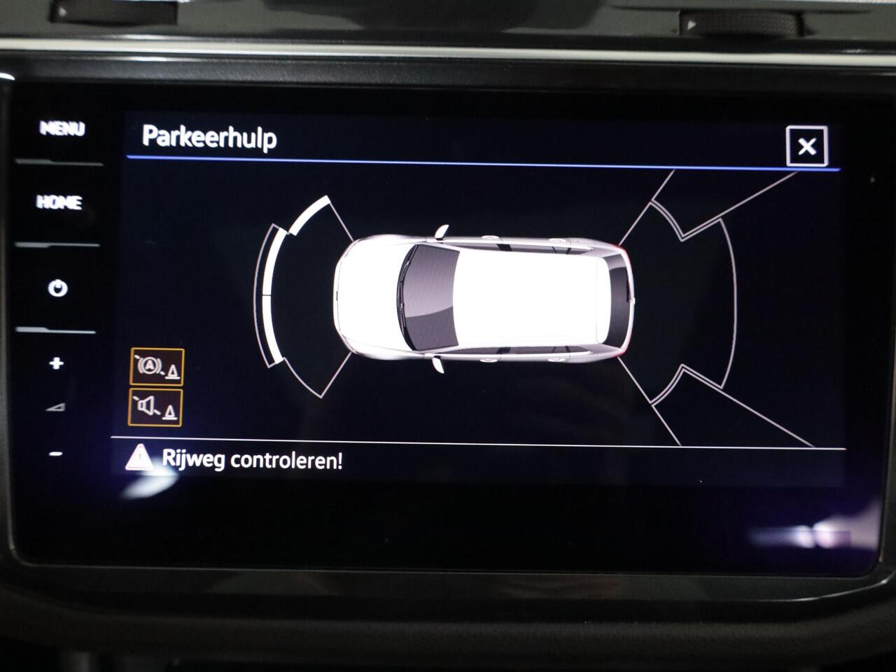 Volkswagen TIGUAN 1.4 TSI eHybrid R-Line Business+ 245 pk Automaat (DSG) | Navigatie | Panoramadak | Parkeersensoren (Park assist) | Stoelverwarming v/a | Black Style pakket | R-Line |