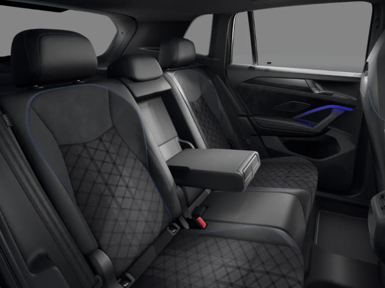 Volkswagen TIGUAN R-Line Edition 1.5 eHybrid 204 PK 6 versn. DSG PRIVATE LEASE VANAF ¤625P/M · Black Style Pakket · Panoramaschuif-kanteldak · Trekhaak inklapbaar, electr. ontgrendeling, incl. Trailer Assist · Voorraad OUTLET