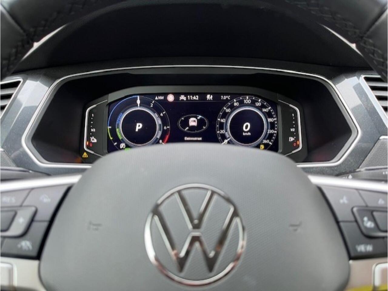 Volkswagen TIGUAN 1.4TSi 245PK EHYBRID - VIRTU - MATRIX IQ - 20 INCH