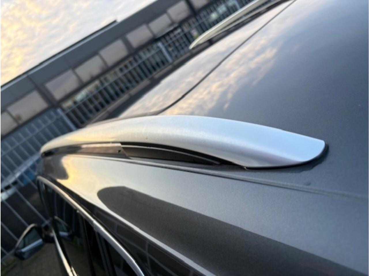 Volkswagen TIGUAN 1.5 TSI ACT Highline Business R 2 EIGENAAR * DEALERONDERHOUDEN * NAP * AUTOMAAT *NAVI* PANO* CRUISE *XENON* ENZ*