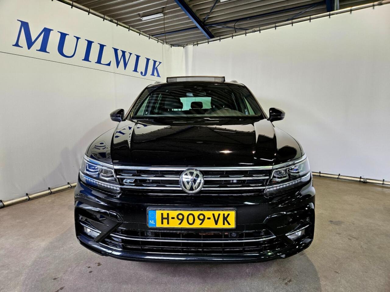 Volkswagen TIGUAN 1.5 TSI R-Line Highline / Panoramadak / NL Auto