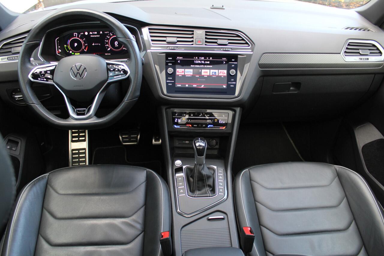 Volkswagen TIGUAN 1.4 TSI eHybrid R-Line Business 245 pk | Incl. 12 maanden Garantie | Panorama dak | Stoel/stuurverwarming | 360* Camera | Elektrisch verstelbare stoelen met memory | Achterbank verwarmd | Keyless enry/start | Adaptieve cruise | Lane assist | IQ.Lights | D