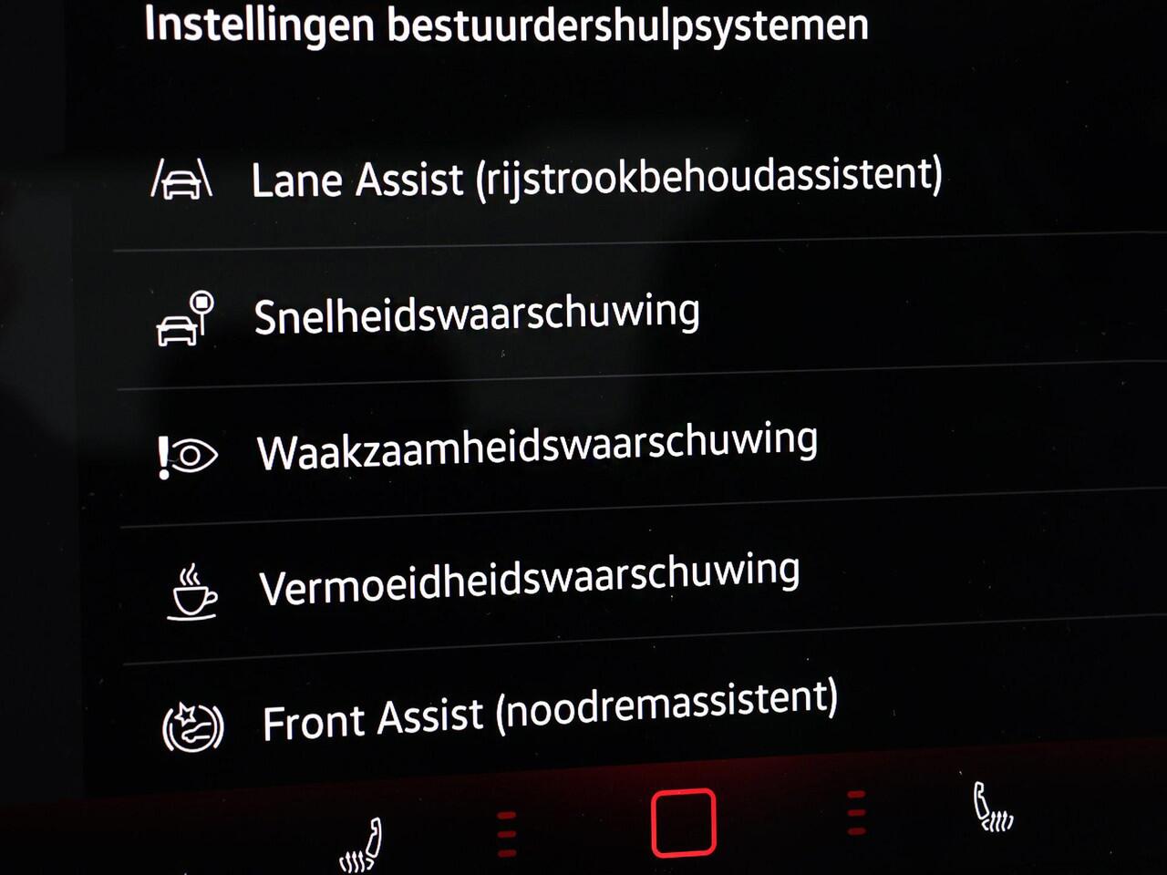 Volkswagen TIGUAN R-Line Edition 1.5 eHybrid 272 pk 6 versn. DSG · Black Style Pakket · Comfort Pakket · Trekhaak inklapbaar, met elektrische ontgrendeling, incl. aanhangermanoeuvreerhulp Trailer Assist ·