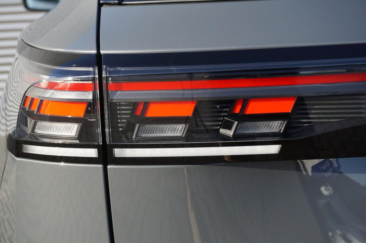 Volkswagen TIGUAN 1.5 TSI eHybrid 272 PK R-Line Plus 2.000KG TREKGEWICHT