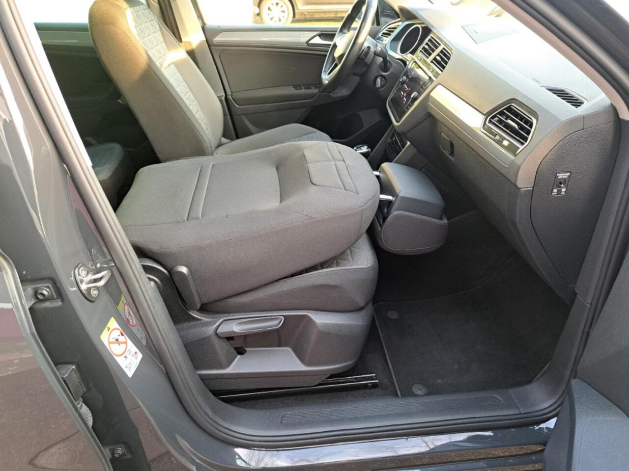 Volkswagen TIGUAN 1.5 TSI 150 Pk Life Business Dsg-7 Ecc Pdc Apple carplay LED