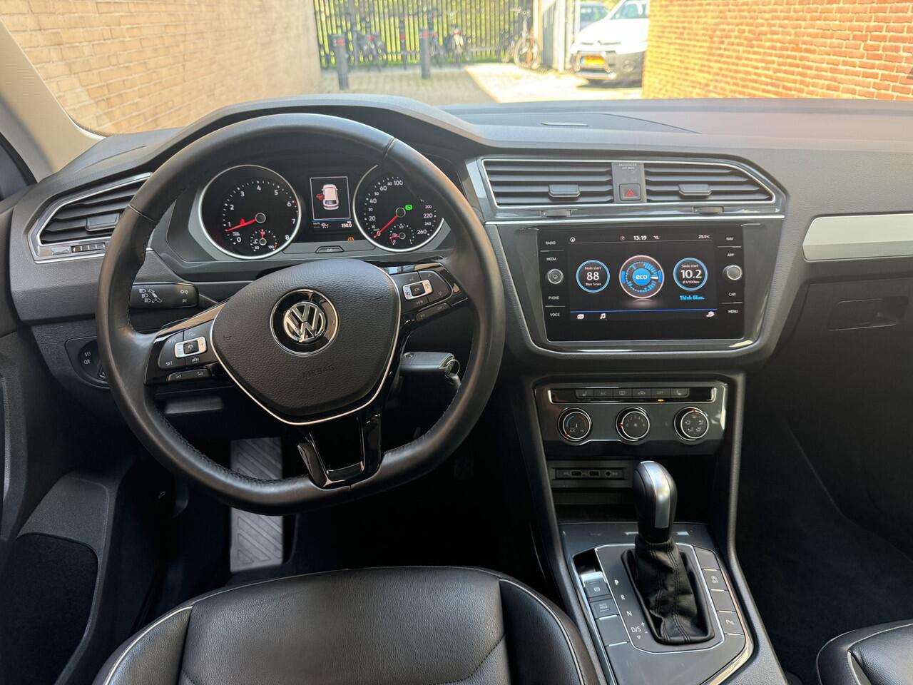 Volkswagen TIGUAN 1.5 TSI ACT Highline Business Leer