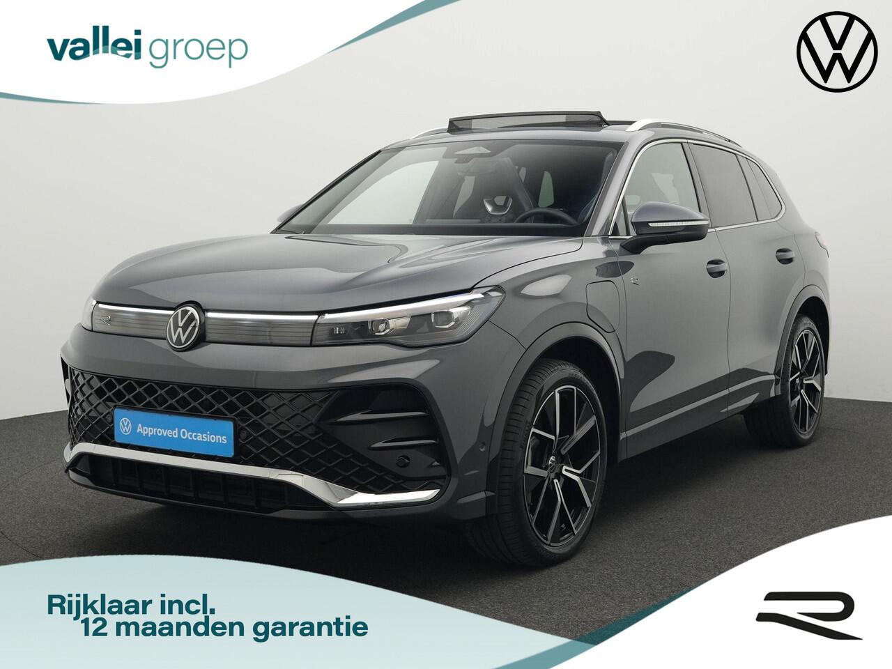 Volkswagen TIGUAN 1.5 eHybrid 204 pk DSG R-Line Edition | Panoramadak | Adaptive Cruise | Side Assist | Park Assist | 20 inch