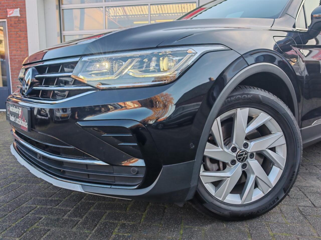 Volkswagen TIGUAN 1.4TSI eHybrid 245PK Elegance IQ-Light Virtual Camera ACC Trekhaak Navi