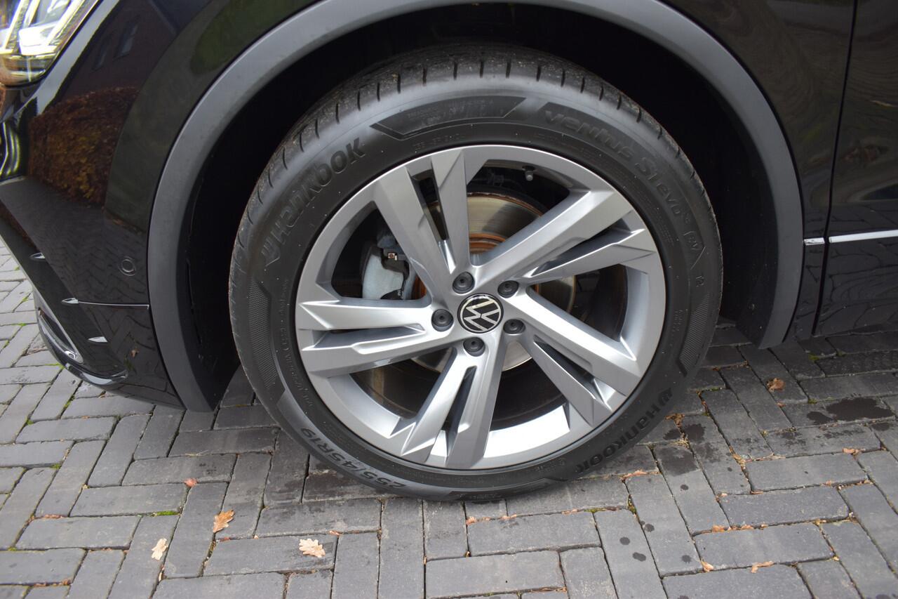 Volkswagen TIGUAN 1.5 TSI R-Line '21 LEER, PANO, TREKH, ACC, NIEUWSTAAT!