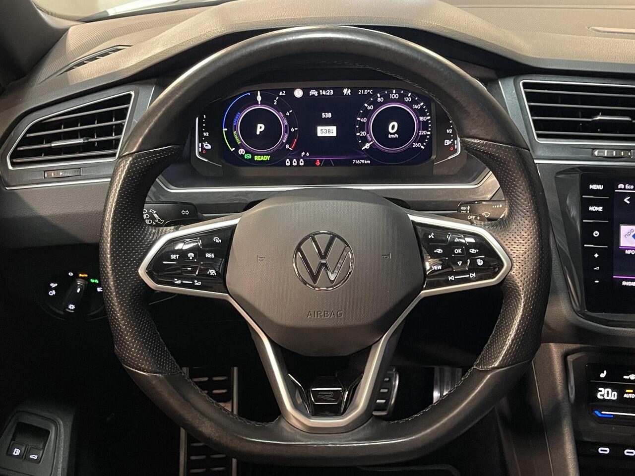 Volkswagen TIGUAN 1.4 TSI eHybrid R-Line Business+ 20"/Panoramadak/Trekhaak/Leder + memory/Elektrische klep/Dodehoek/Stuur + stoelverwarming/IQ Lights/Adaptieve cruise