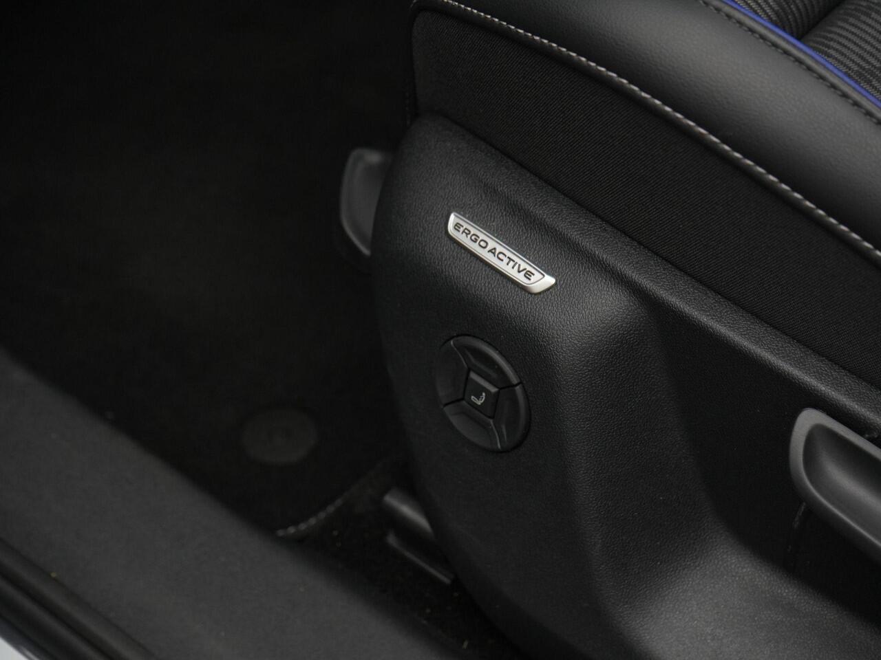 Volkswagen TIGUAN 1.5 eHybrid 272 pk DSG R-Line Edition | Panoramadak | Adaptief onderstel | Stuur-/stoelverwarming | Achteruitrijcamera | Massage