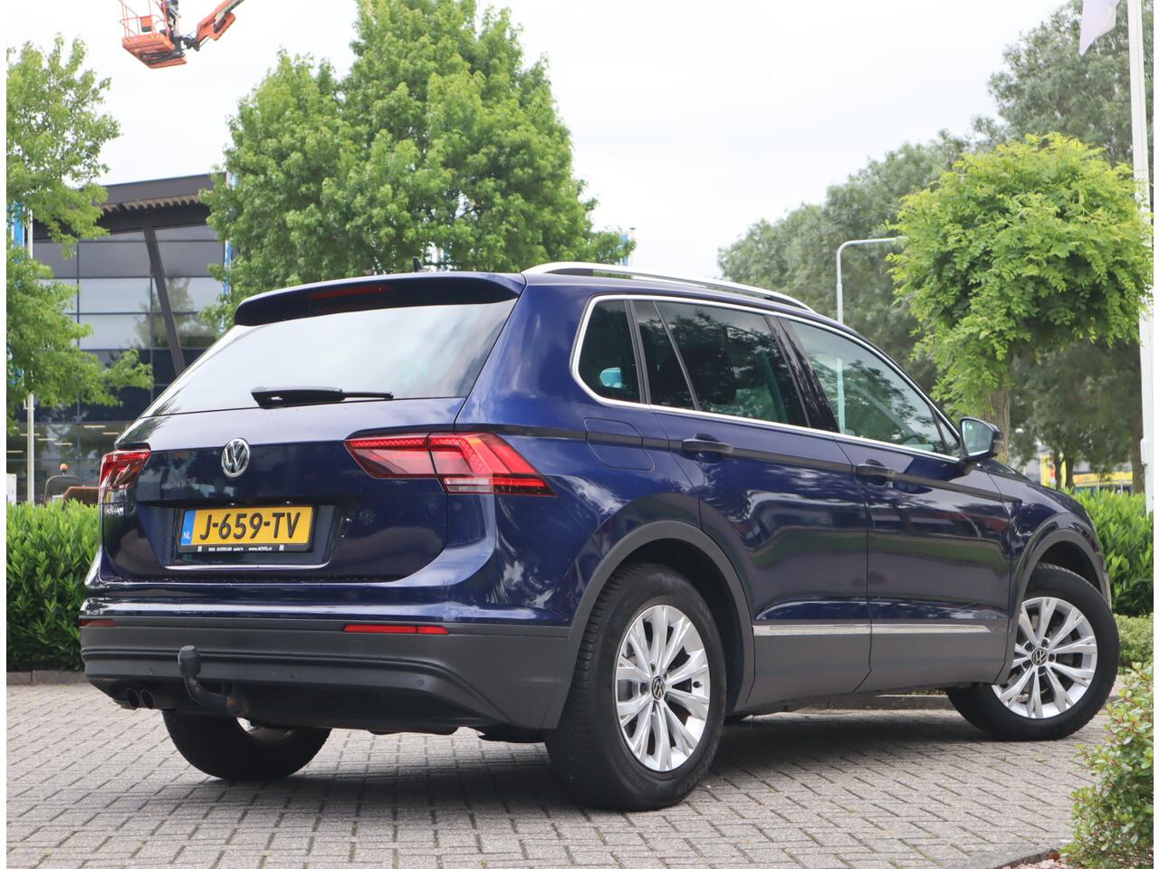 Volkswagen TIGUAN 1.5 TSI Comfortline Business