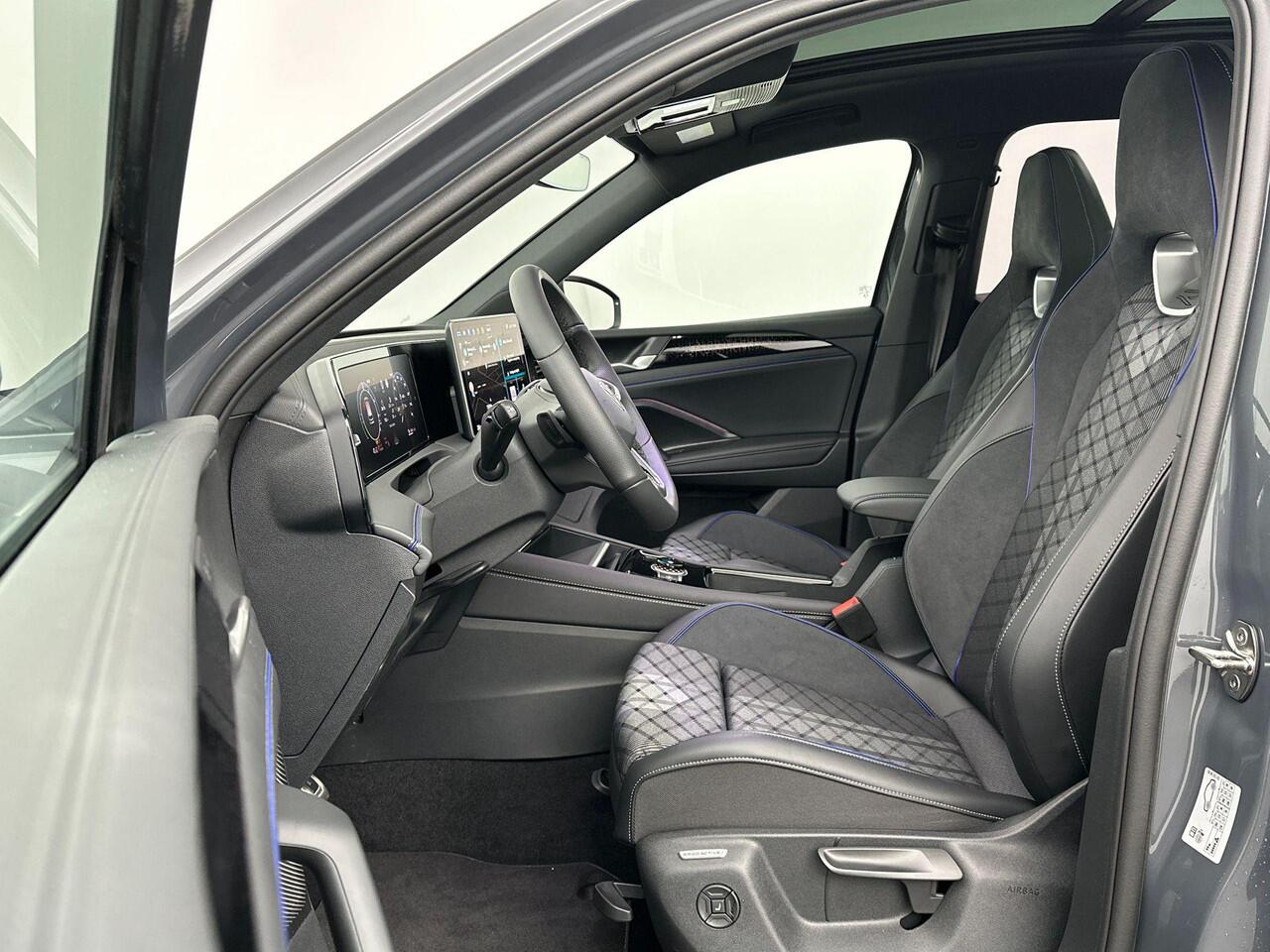 Volkswagen TIGUAN R-Line-Edition Plug in Hybride 204 pk Black Style Pakket