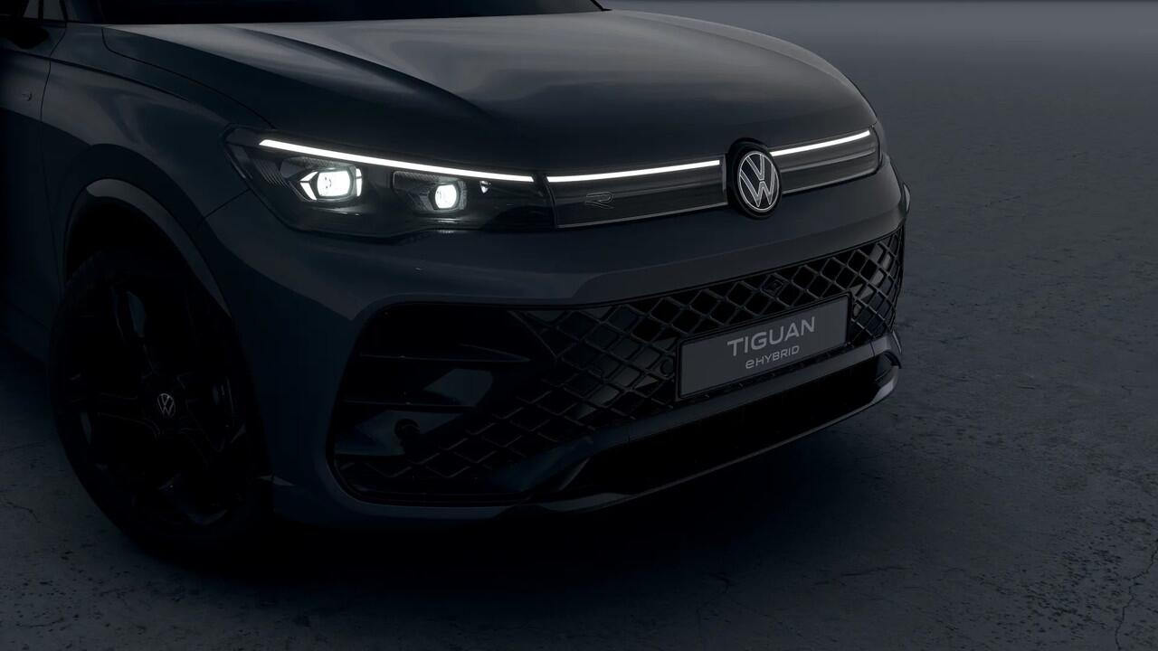 Volkswagen TIGUAN 1.5 eHybrid 204 6DSG R-Line Edition Automaat | Black Style Pakket