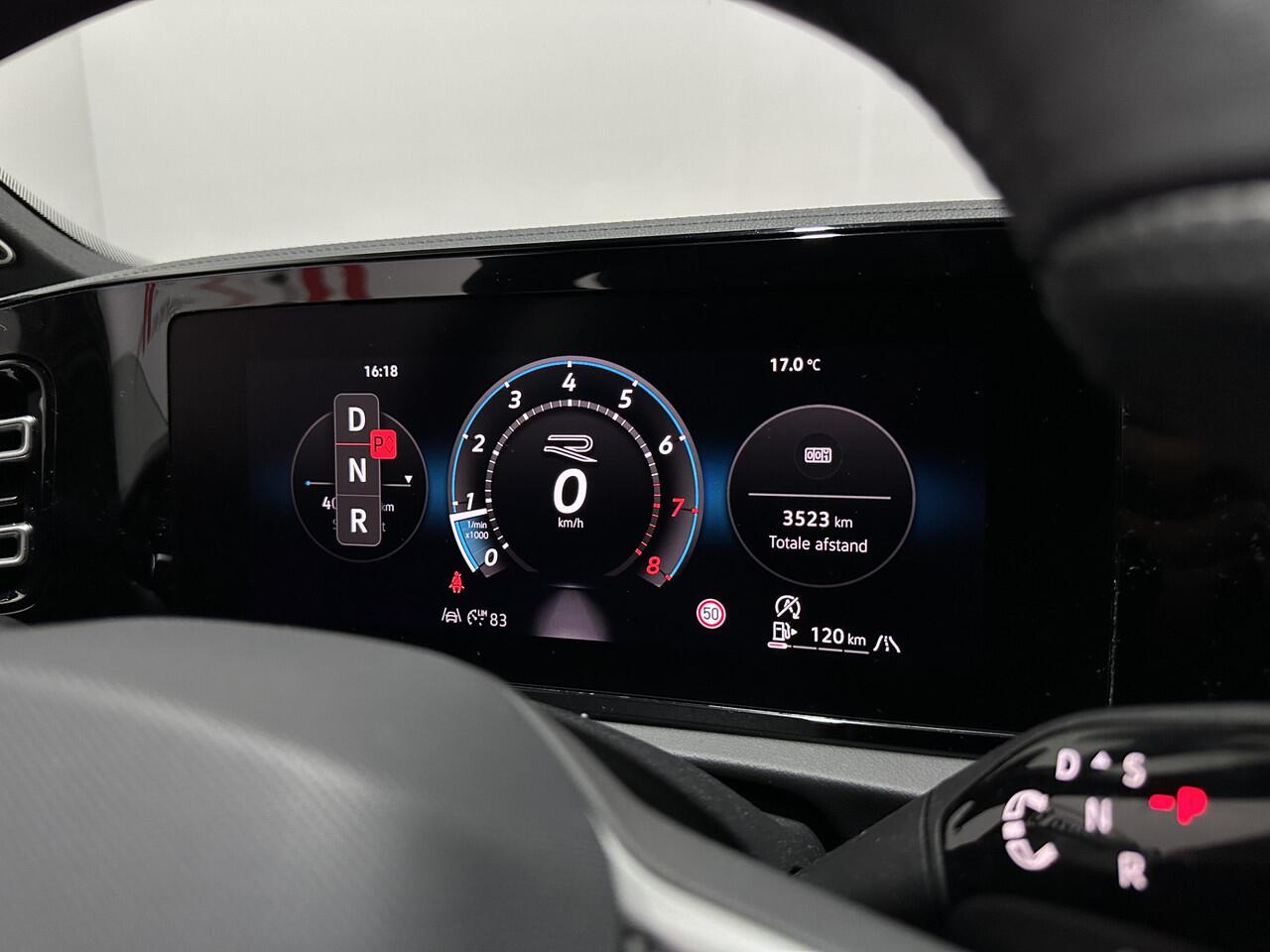 Volkswagen TIGUAN 2.0 TSI 4Motion R-Line - Uniek! - IQ Light - H&K Audio - Elek. trekh.