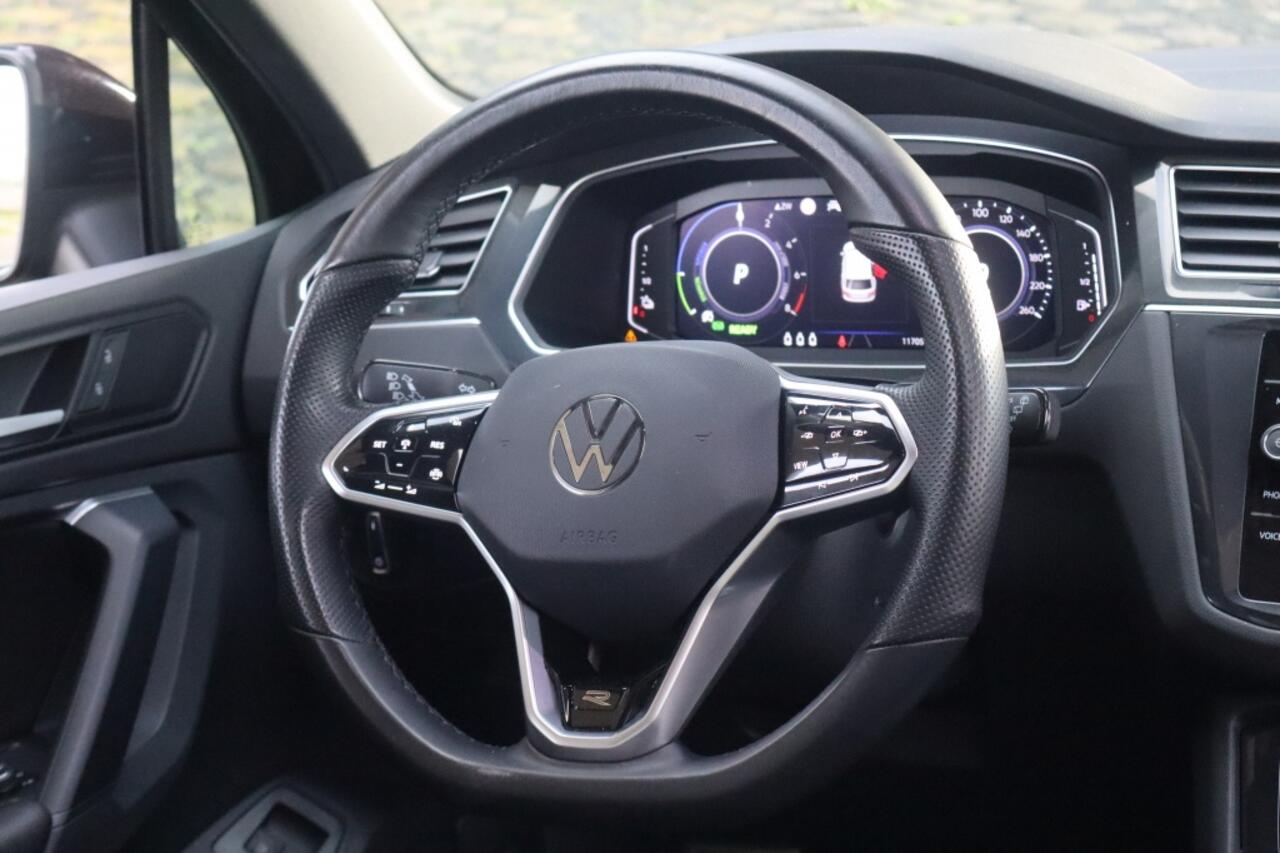 Volkswagen TIGUAN 1.4 TSI PHEV | Geen import | R Line | Panoramadak | Vol