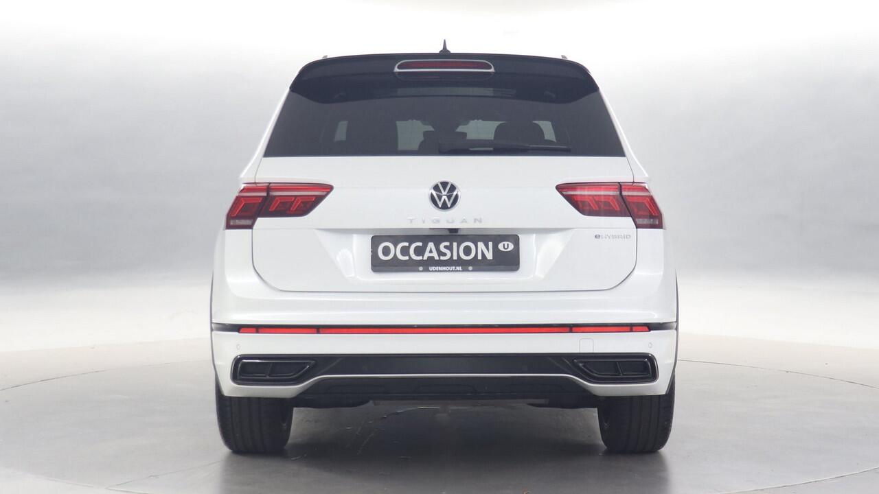Volkswagen TIGUAN 1.4 TSI eHybrid 245pk PHEV R-Line Black Style / Panoramadak / Head Up / 360 Camera / Demonstratieauto