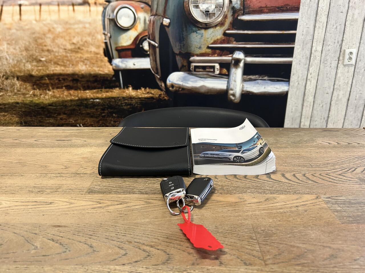 Volkswagen TIGUAN 1.5 TSI ACT Highline Business R LINE 1e EIGENAAR VIRTUAL COCKPIT ADAPT CRUISE CAMERA LED NAVI ECC