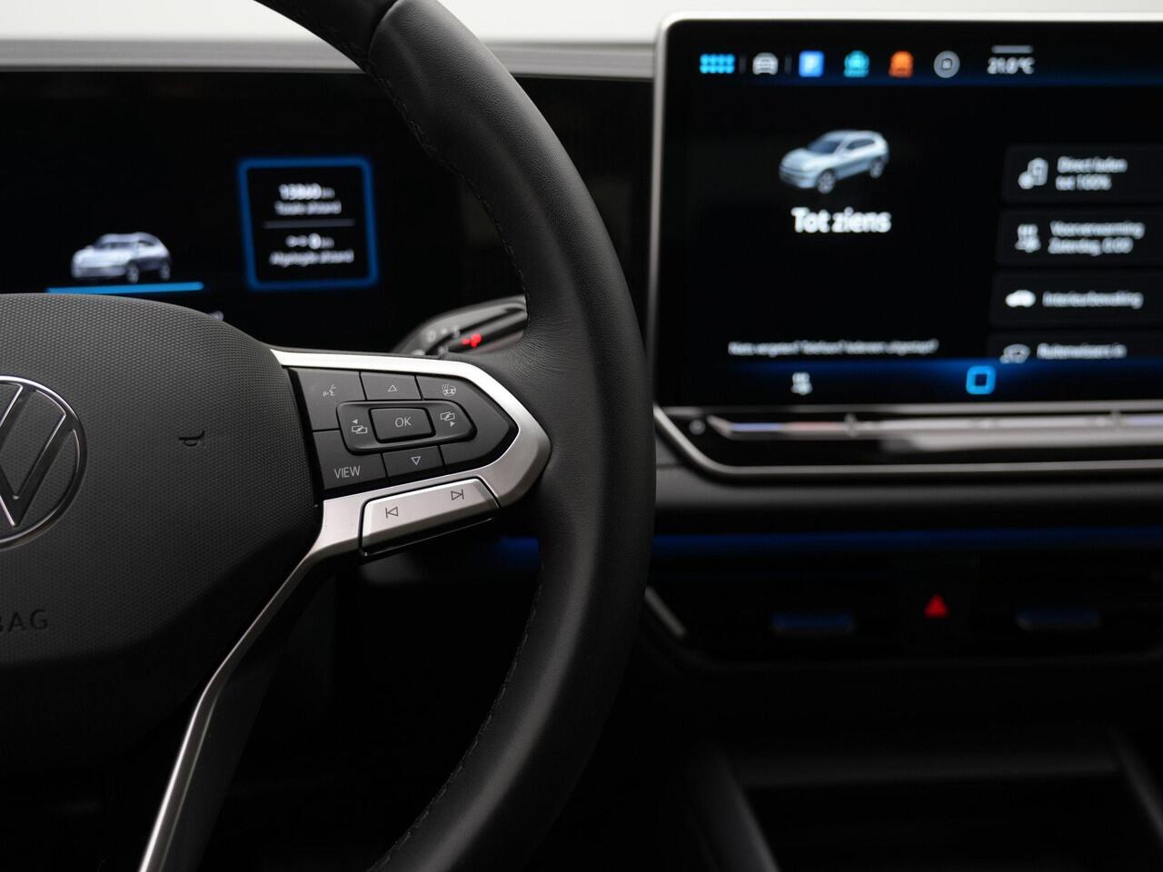 Volkswagen TIGUAN 1.5 eHybrid 204 pk DSG Life | Achteruitrijcamera | Stuur-/stoelverwarming | Adaptive Cruise